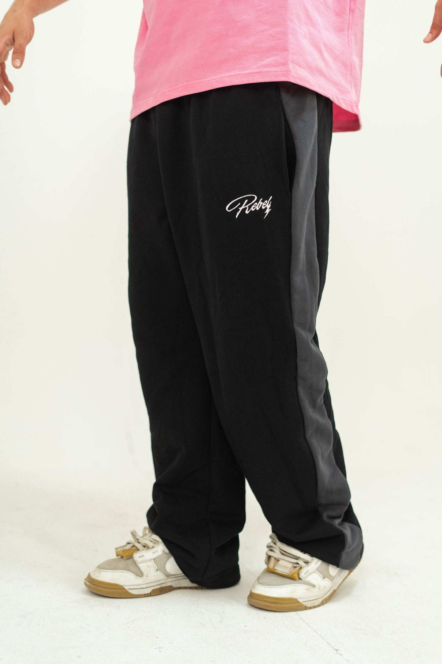 Dark-Alloy Sweatpants